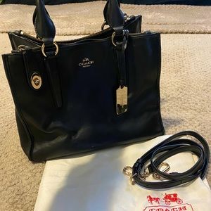Black coach Drough bag
